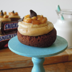 Snickering Mini Donuts Snickering Mini Donuts