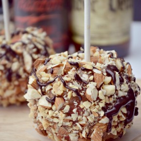 Raw Caramel Apples Raw Caramel Apples