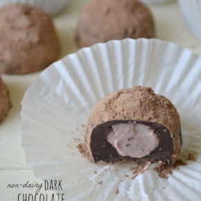 Vegan Dark Chocolate Strawberry Cream Truffles Vegan Dark Chocolate Strawberry Cream Truffles