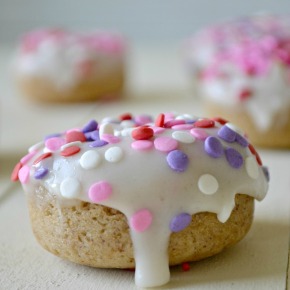 Gluten-Free mini Valentine's Donuts Gluten-Free mini Valentine's Donuts