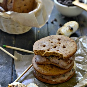 S'mores Ice Cream Sandwiches S'mores Ice Cream Sandwiches