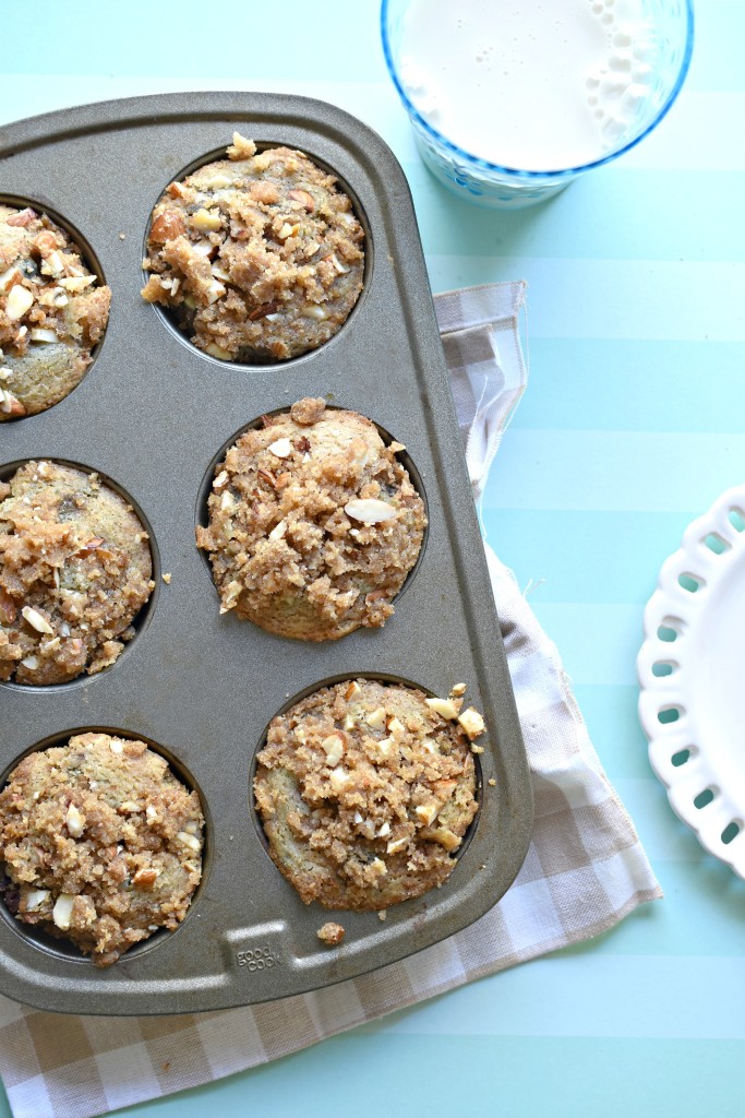 These Blueberry Streusel Muffins are incredible soft and perfect. You'll NEVER know they are gluten free and vegan...