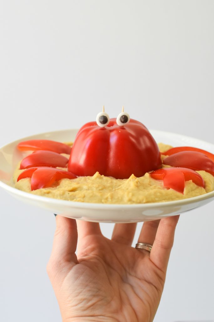 This 4 ingredient Lemony Hummus Crab Dip is bursting of tart flavor and topped with the cutest bell pepper crab. Perfect for a summer-themed party!