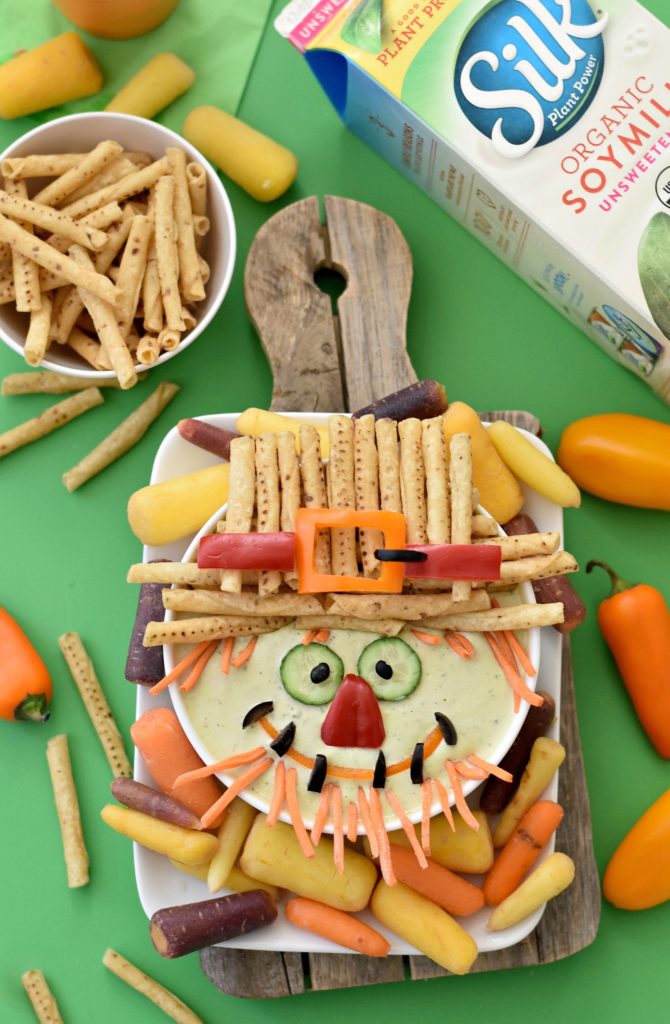 Creating your very own dairy free Scarecrow Veggie Ranch Dip is a fun way to celebrate this Thanksgiving for your kids and family. With a dip that comes together in a matter of minutes, it's an easy and creative way to get your littles to eat more veggies this holiday.