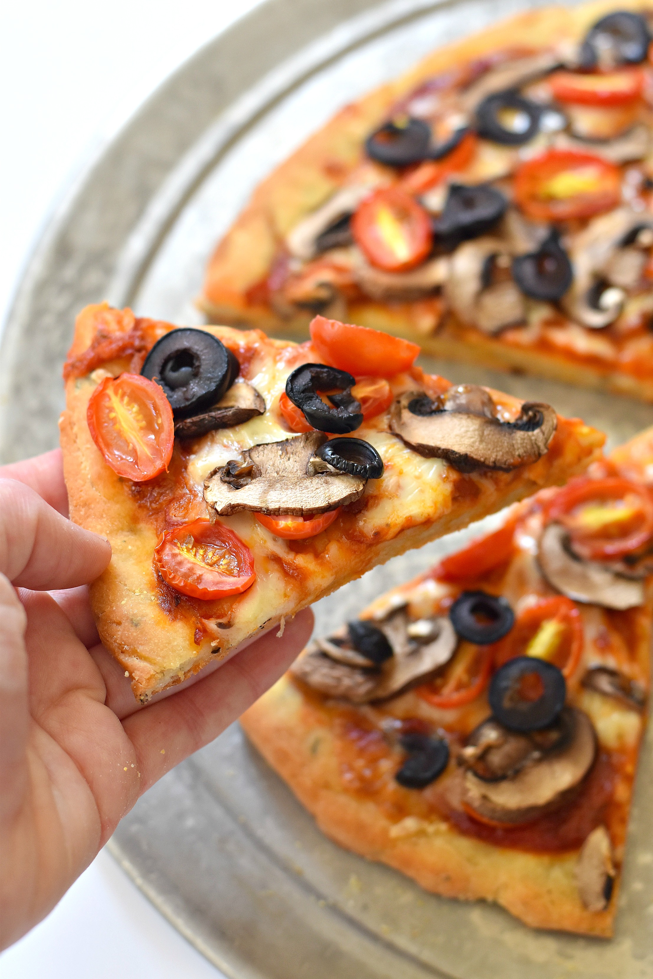 This recipe for a gluten free vegan pizza dough makes for the perfect