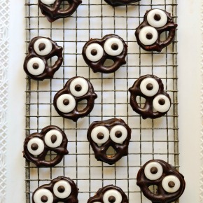 Dark Chocolate-Covered Pretzel Screams