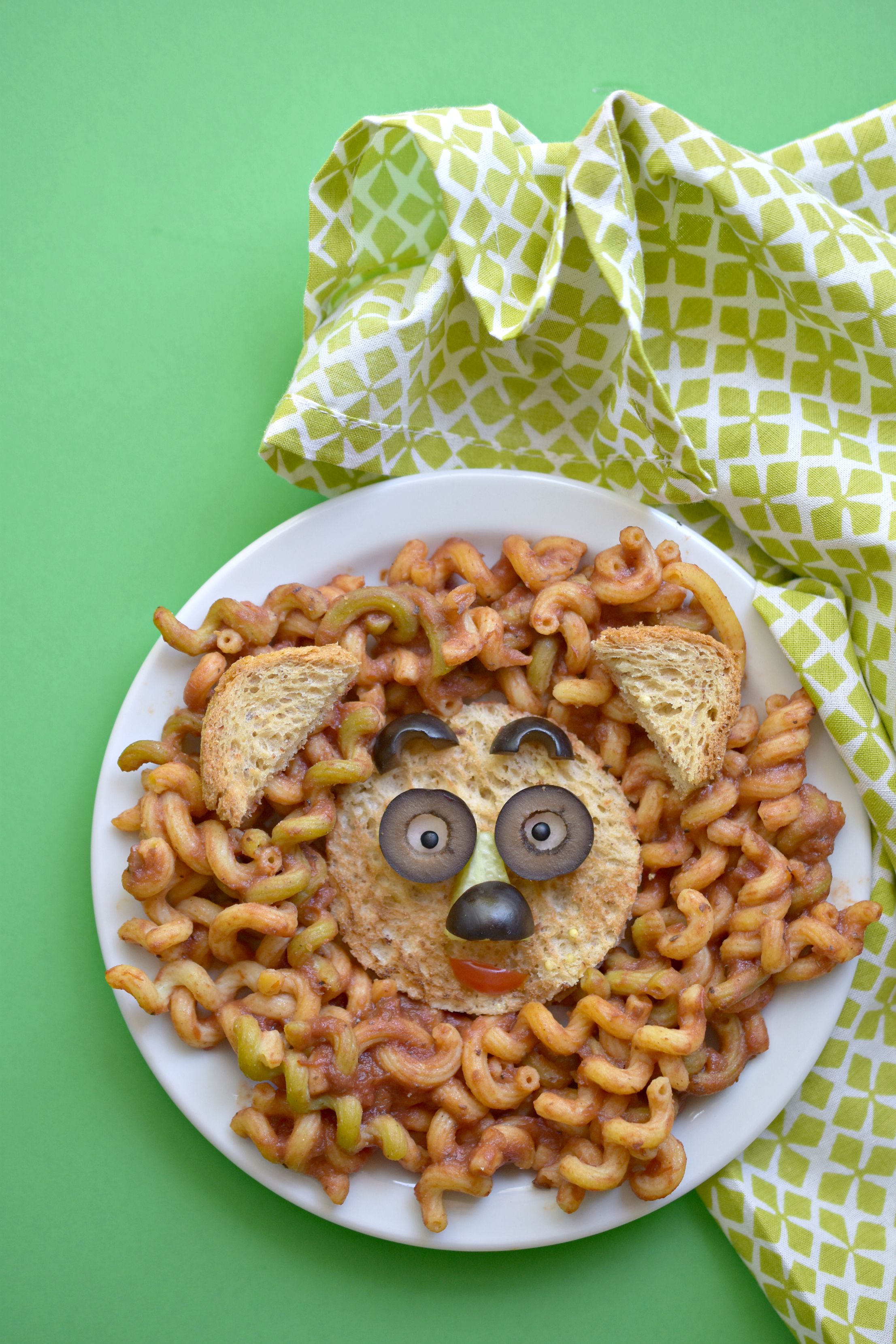 Lion Pasta - Fork and Beans